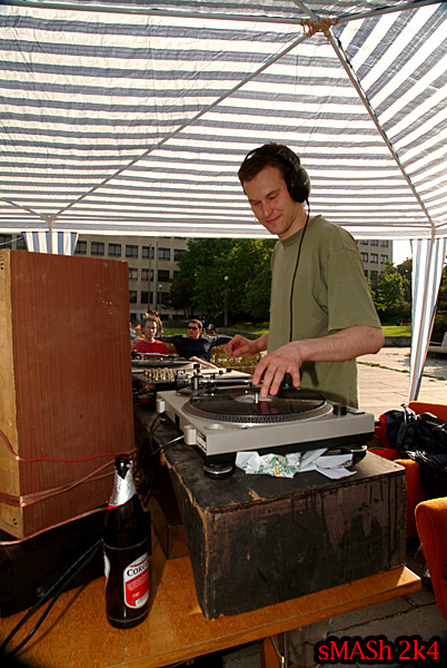 01_mmm04_722.jpg