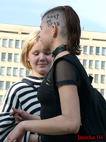 02_mmm04_004.jpg