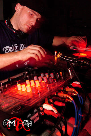 srnfmII2k5_440.jpg