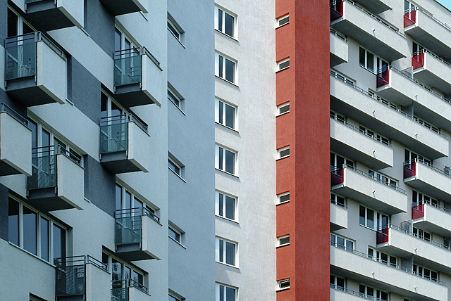 704f.jpg