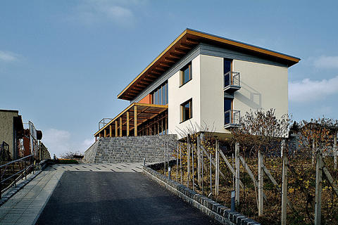 d0902.jpg