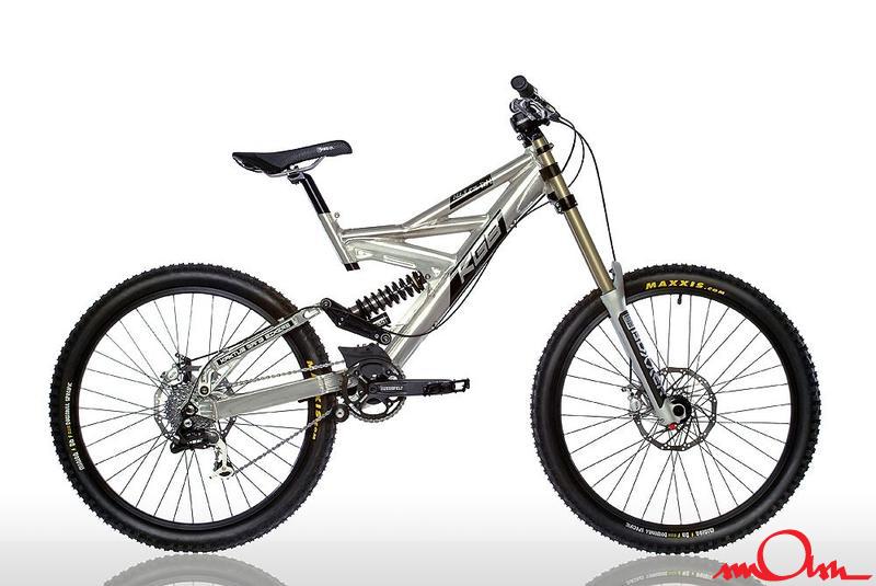 2008-nitro-DH_sRGB.jpg