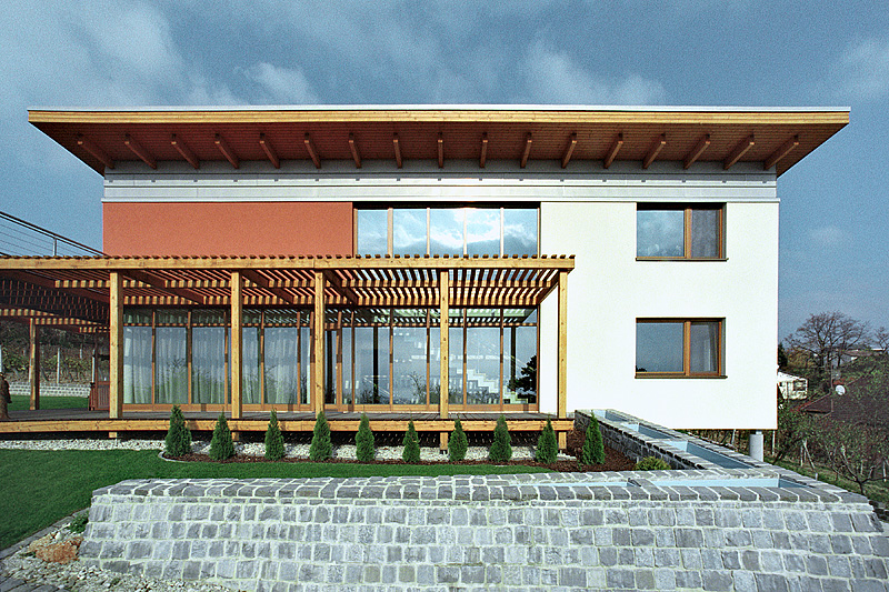 n009.jpg