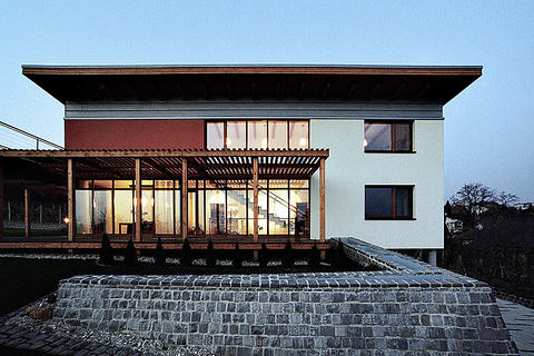 n051.jpg