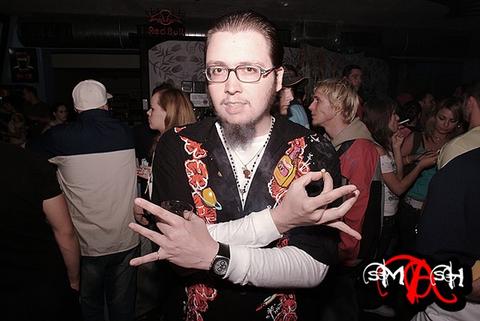 srnfm2k5_979.jpg