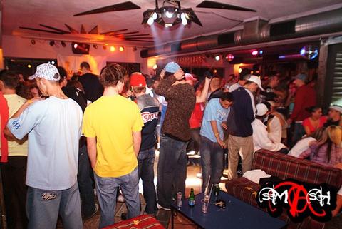 srnfm2k5_981.jpg