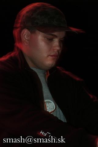 hq2k5_642.jpg