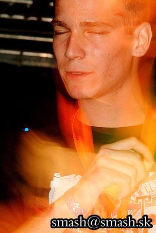 hq2k5_578.jpg