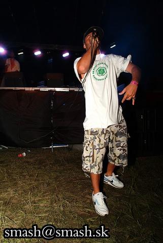 hq2k5_677.jpg
