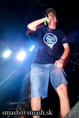 hq2k5_853.jpg
