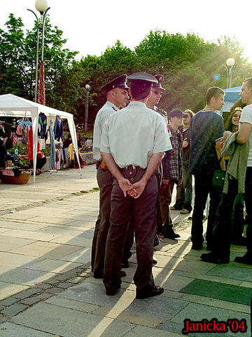 02_mmm04_007.jpg
