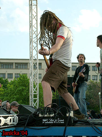 02_mmm04_019.jpg