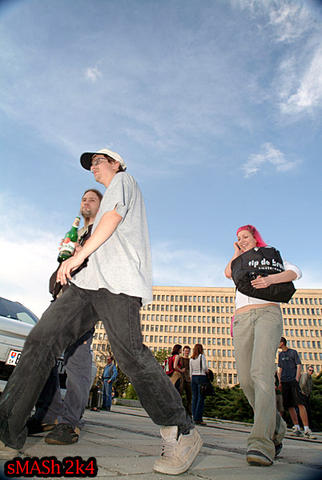 01_mmm04_711.jpg