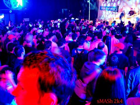 03_mmm04_072.jpg