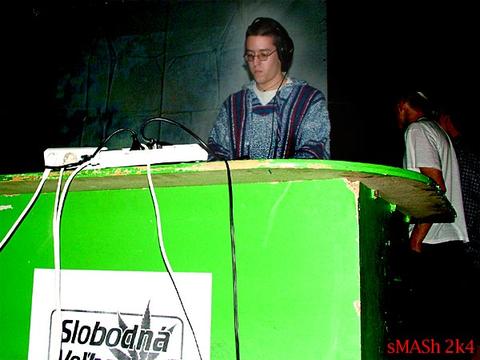 02_mmm04_050.jpg