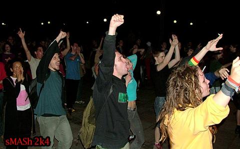 02_mmm04_058.jpg