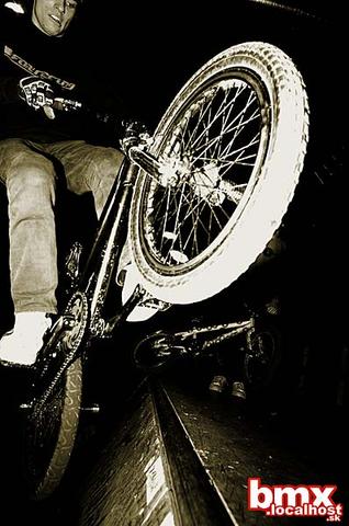sk8lab_01_2k4_43.jpg