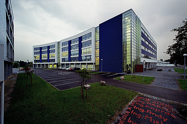 n024.jpg