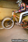 itc2k6a_2074