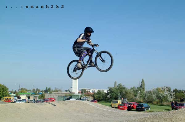 rf2k2_0566_ab