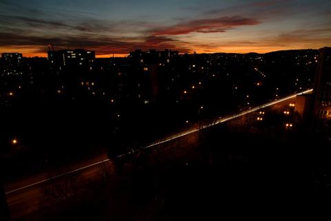 0202m.jpg