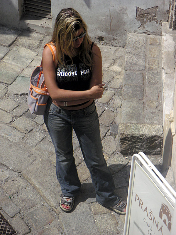 chick01.jpg