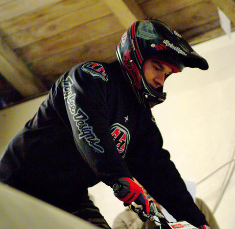 itc2k8b_310.jpg