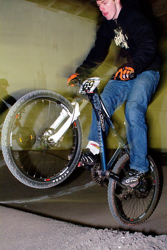 itc2k8b_323.jpg