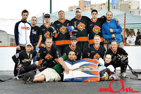 rc2k8_3200.jpg