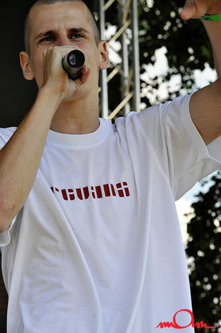 tjhh2k8_4222.jpg