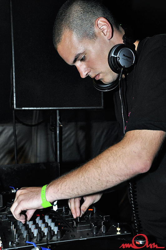 rb2k8_296.jpg