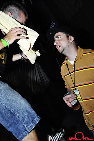 rb2k8_297.jpg