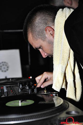 rb2k8_311.jpg