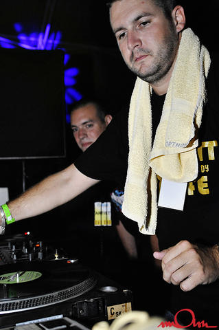 rb2k8_315.jpg