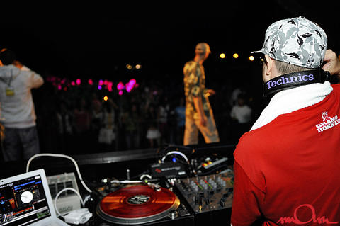 rb2k8_377.jpg