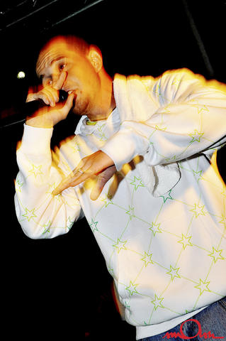 rb2k8_423.jpg