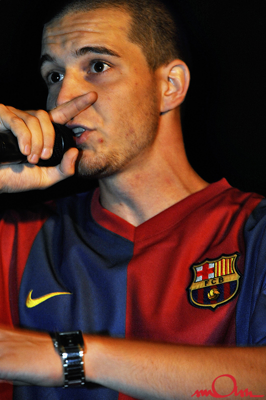 rb2k8_464.jpg