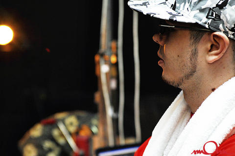 rb2k8_535.jpg