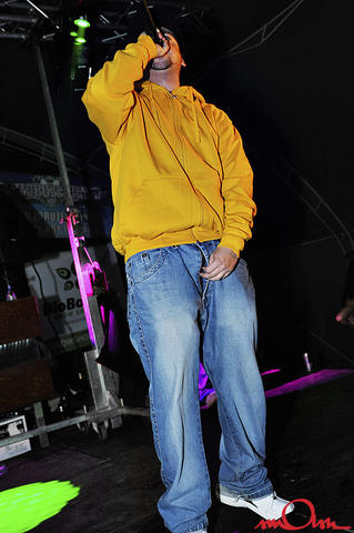 rb2k8_596.jpg