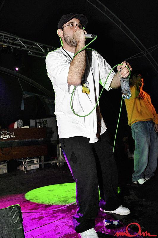 rb2k8_607.jpg
