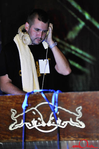 rb2k8_722.jpg