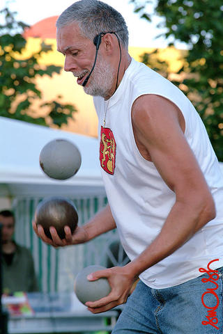sbr2k6_j599.jpg