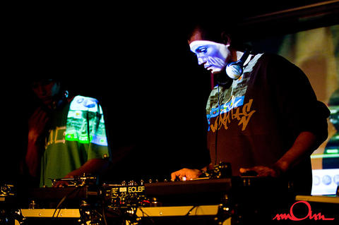 ucdb2k8_044.jpg