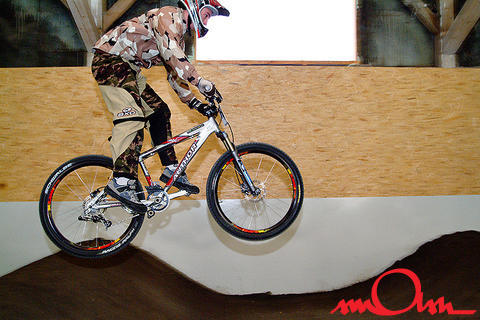 itc2k9a_2965.jpg