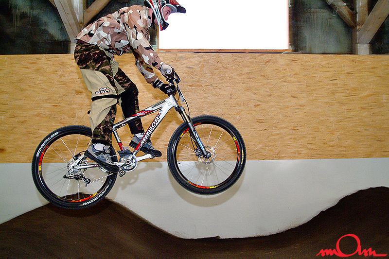 itc2k9a_2965.jpg