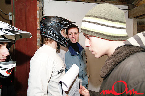 itc2k9a_3080.jpg