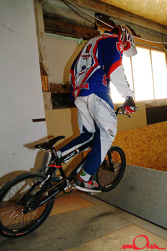 itc2k9a_3085.jpg