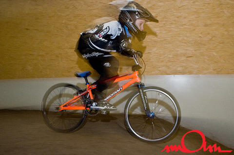 itc2k9b_168.jpg