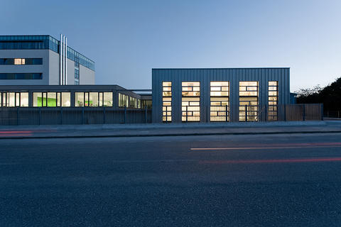 pfukf1e_1024.jpg