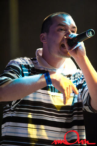aafb2k9_134.jpg